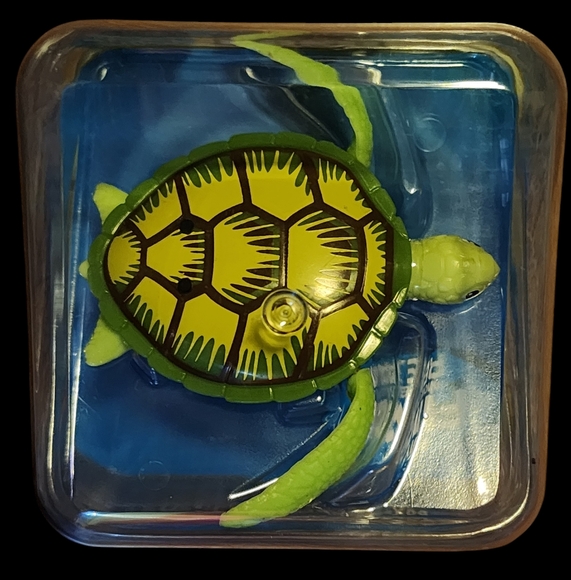 Robo Alive Robo Turtle Green Robotic Turtle Figure Electronic Pet - Picture 2 of 3